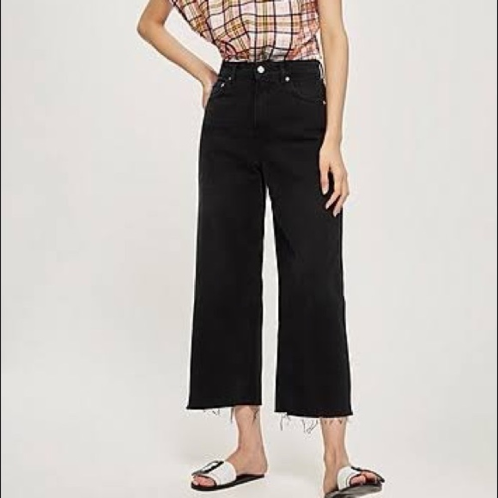 TOPSHOP wise leg cropped jeans ADD ON